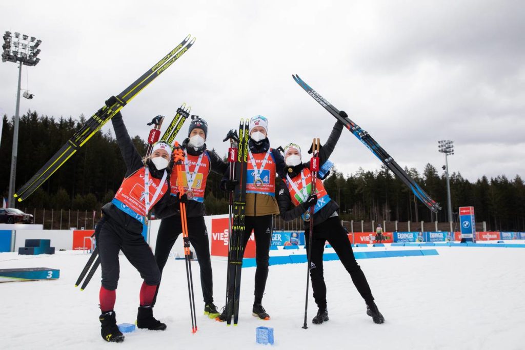 Mixed Staffel Norwegens gewinnt in Nove Mesto © Manzoni/IBU.